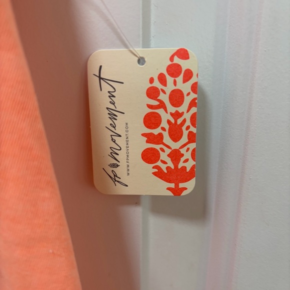 FP Movement Hot Shot Onesie NWT size Medium in Pastel Peach One Piece Jumpsuit - Picture 6 of 11